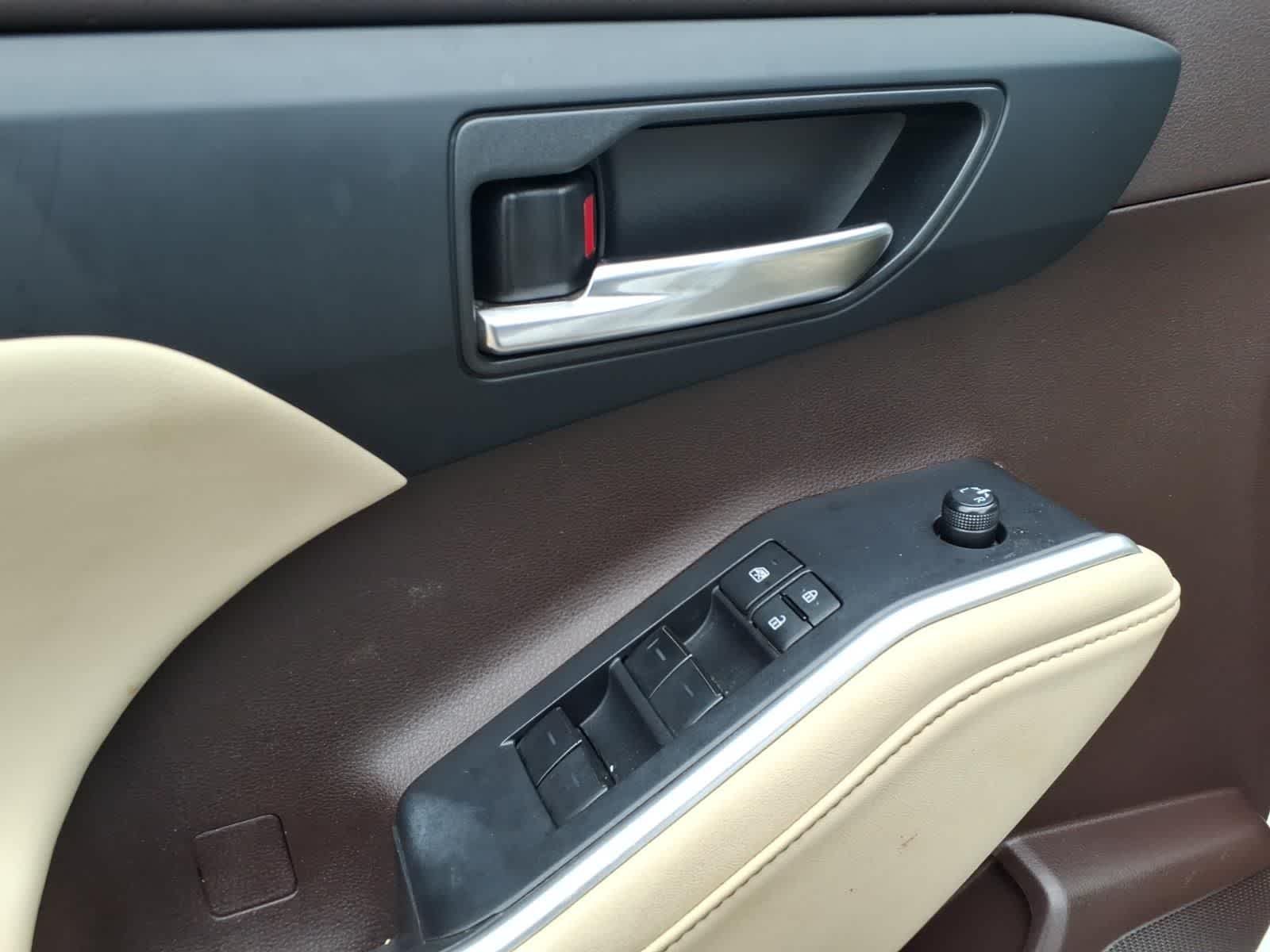 2022 Toyota Highlander XLE FWD