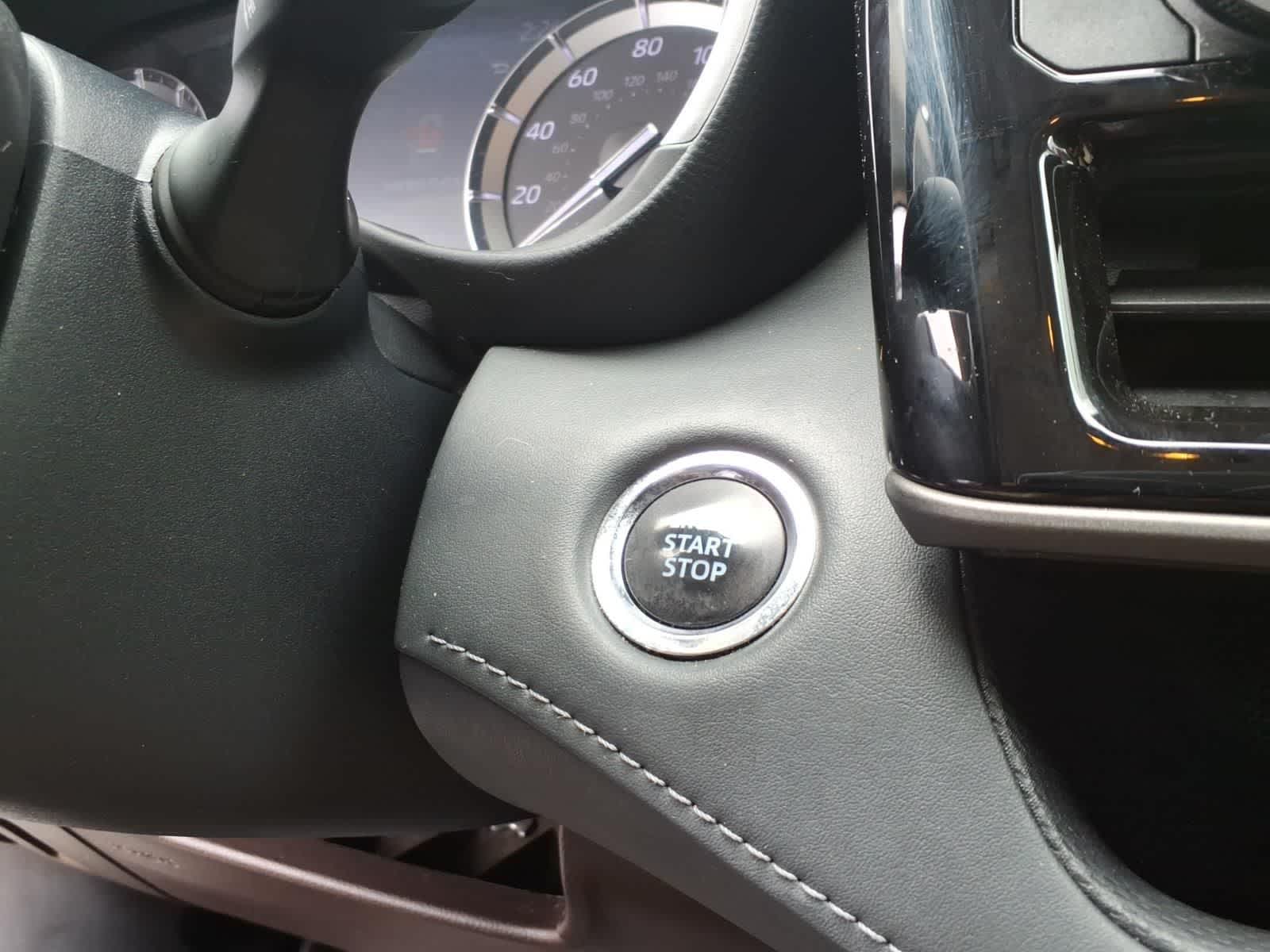 2022 Toyota Highlander XLE FWD
