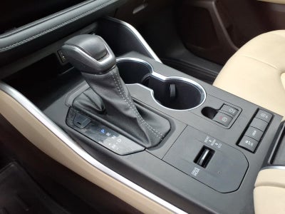 2022 Toyota Highlander XLE FWD
