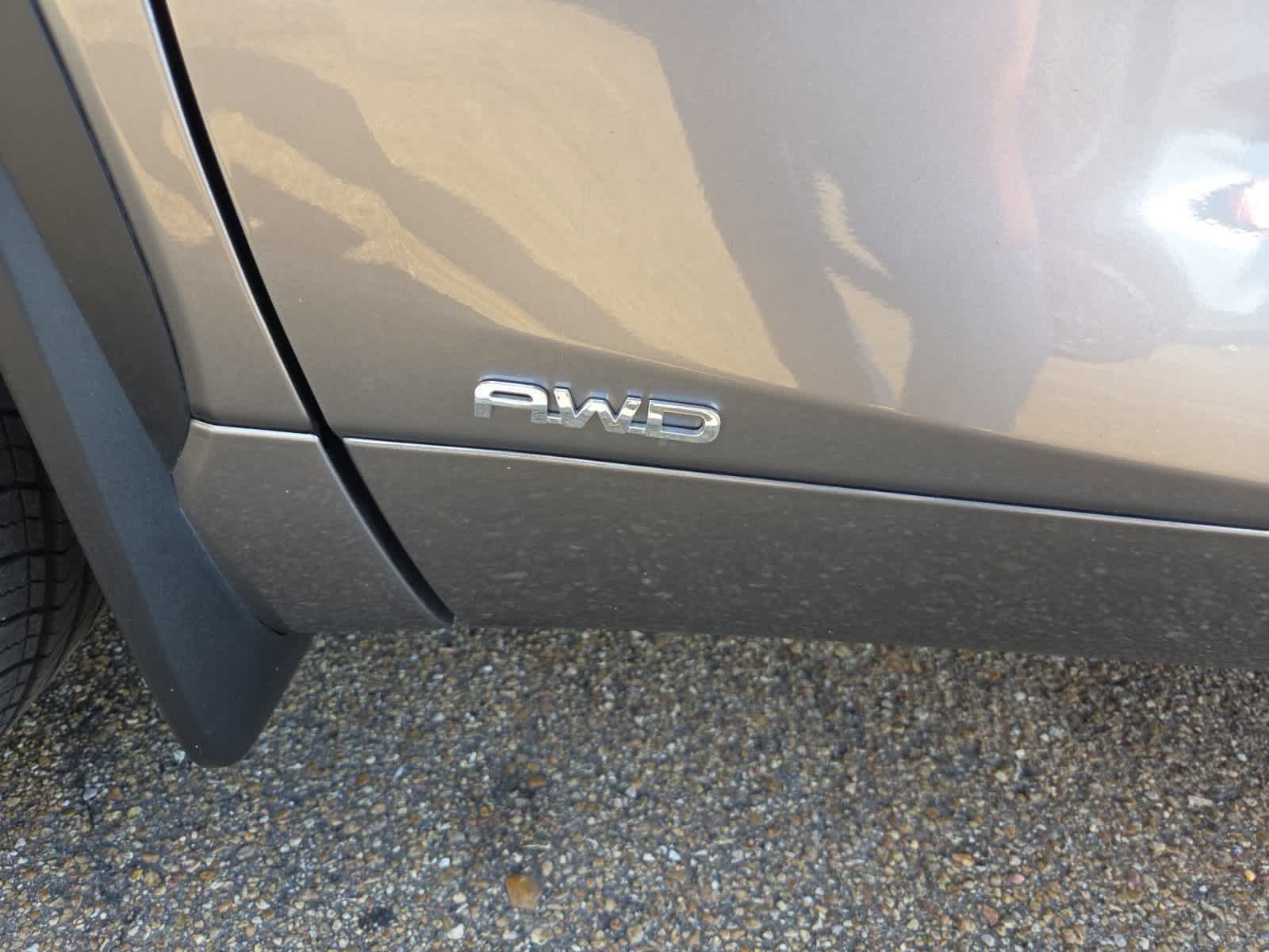 2026 Toyota Highlander Hybrid XLE AWD