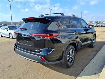 2026 Toyota Highlander XLE AWD