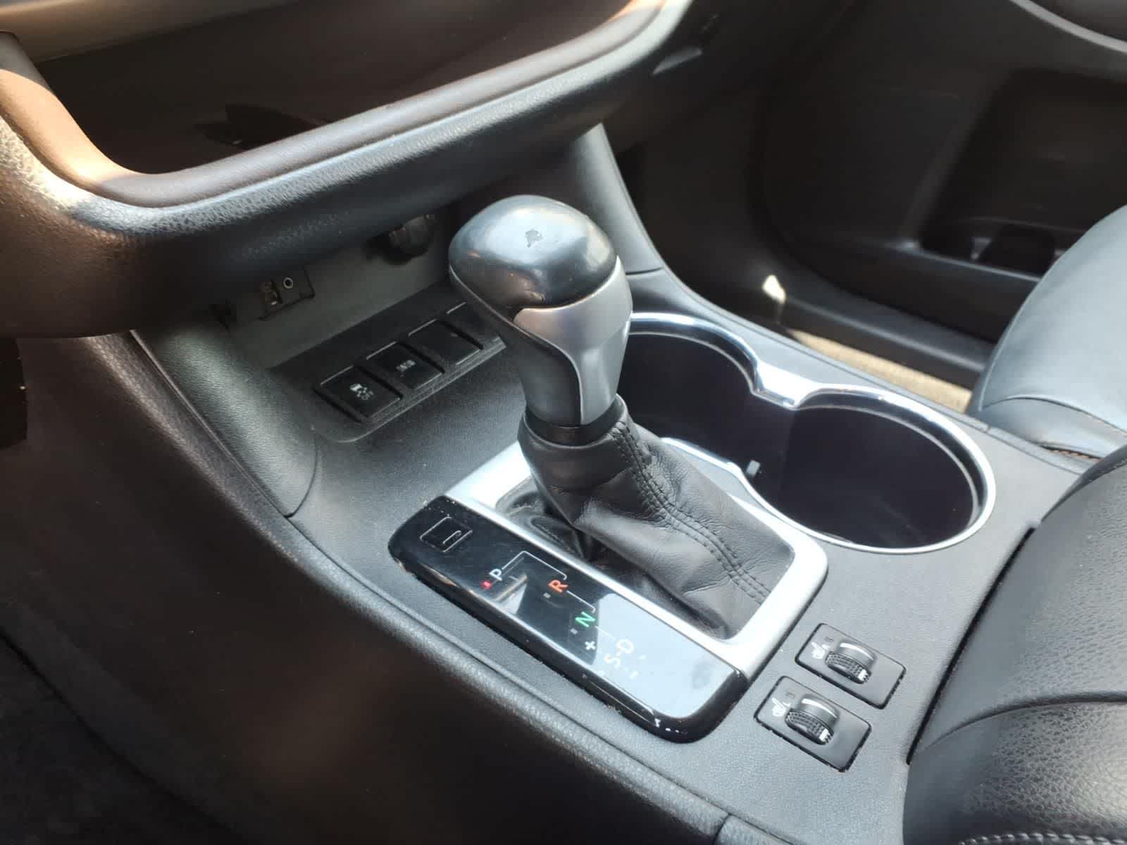 2016 Toyota Highlander FWD 4dr V6 XLE