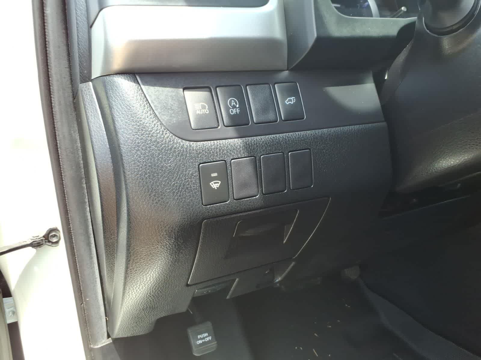 2019 Toyota Highlander SE V6 FWD