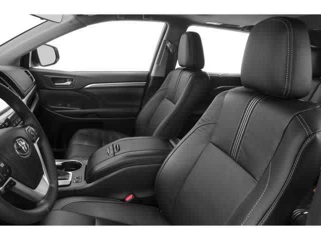 2019 Toyota Highlander SE V6 FWD
