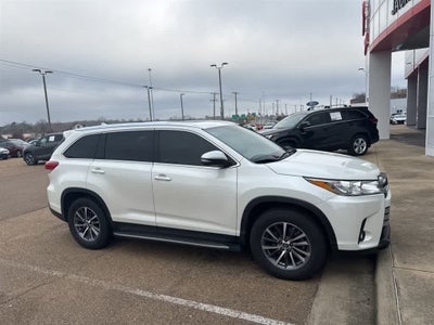 2019 Toyota Highlander XLE V6 FWD