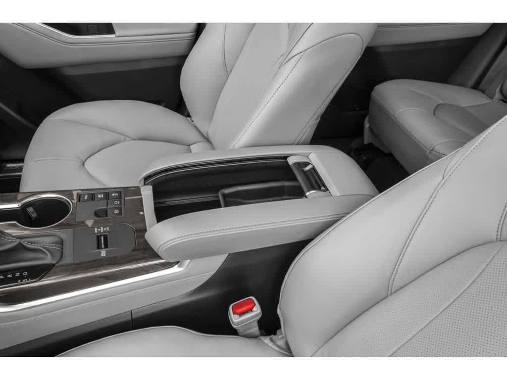 2026 Toyota Highlander Hybrid Limited AWD