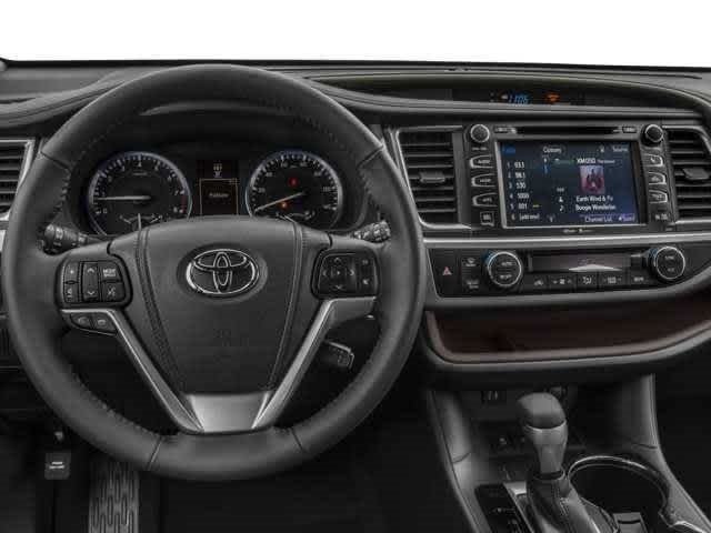 2016 Toyota Highlander FWD 4dr V6 Limited