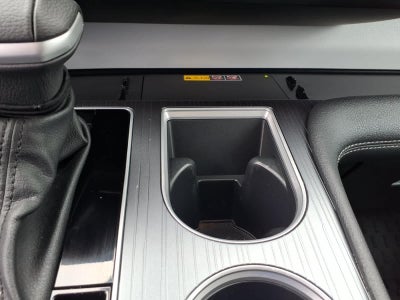 2025 Toyota Sienna XLE FWD 8-Passenger