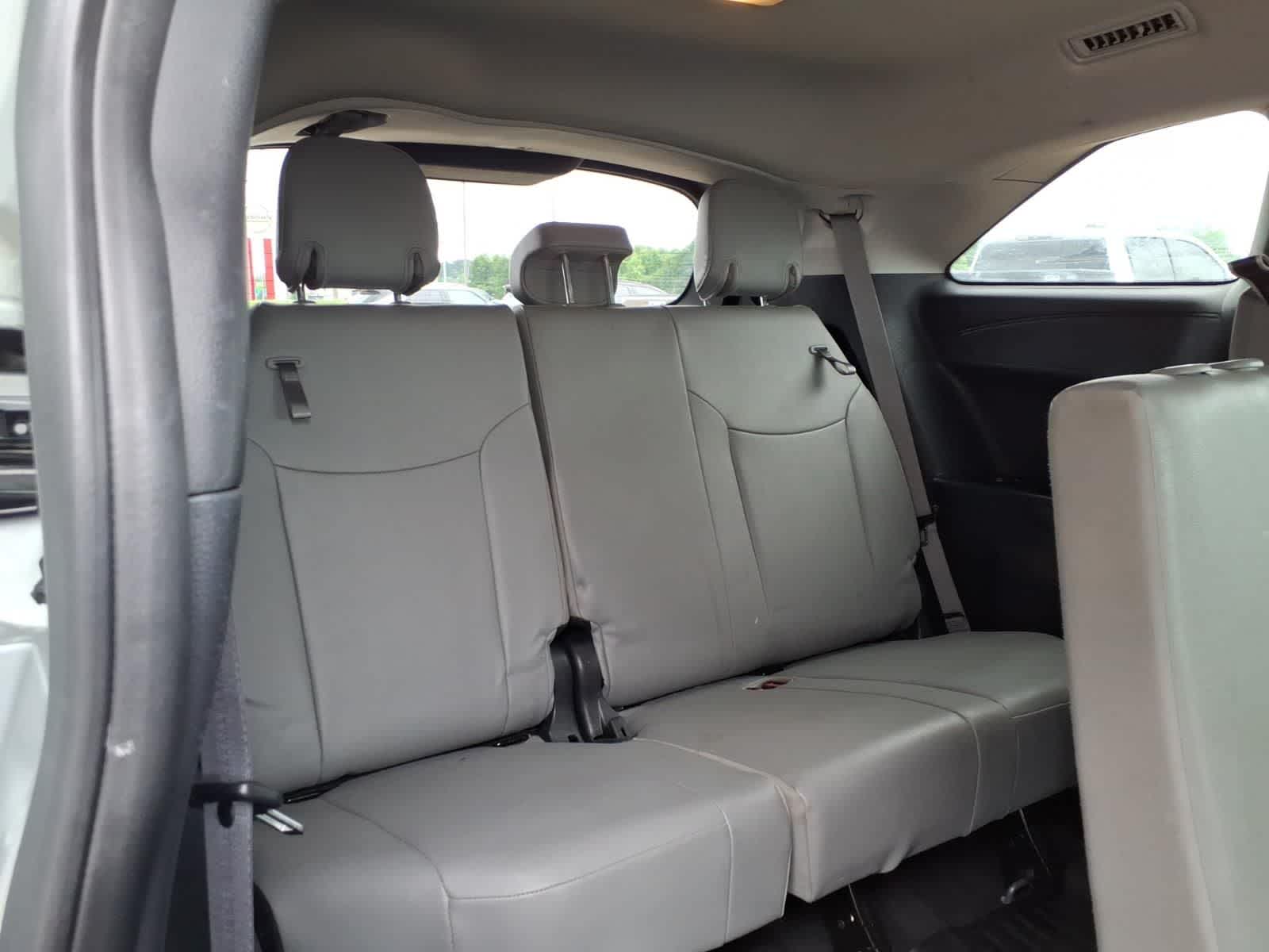 2025 Toyota Sienna XLE FWD 8-Passenger