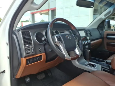 2017 Toyota Sequoia Platinum RWD