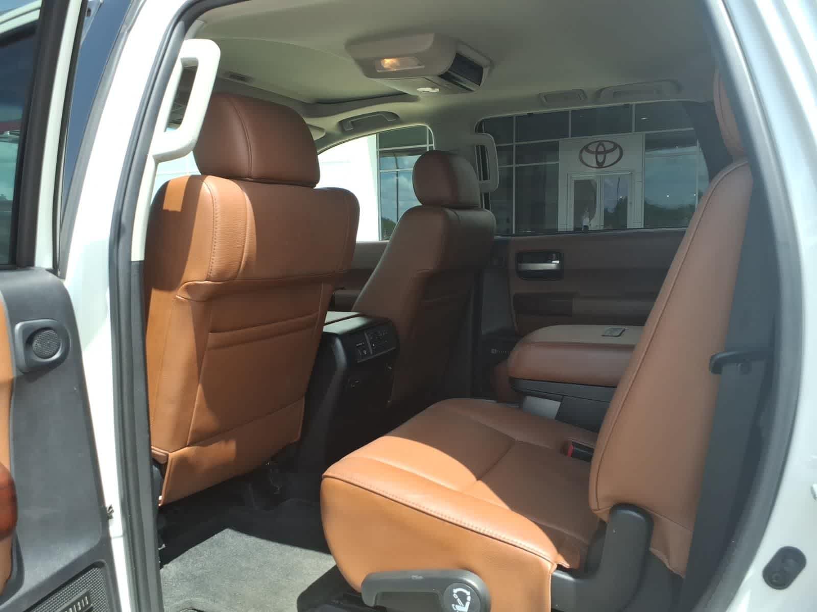 2017 Toyota Sequoia Platinum RWD