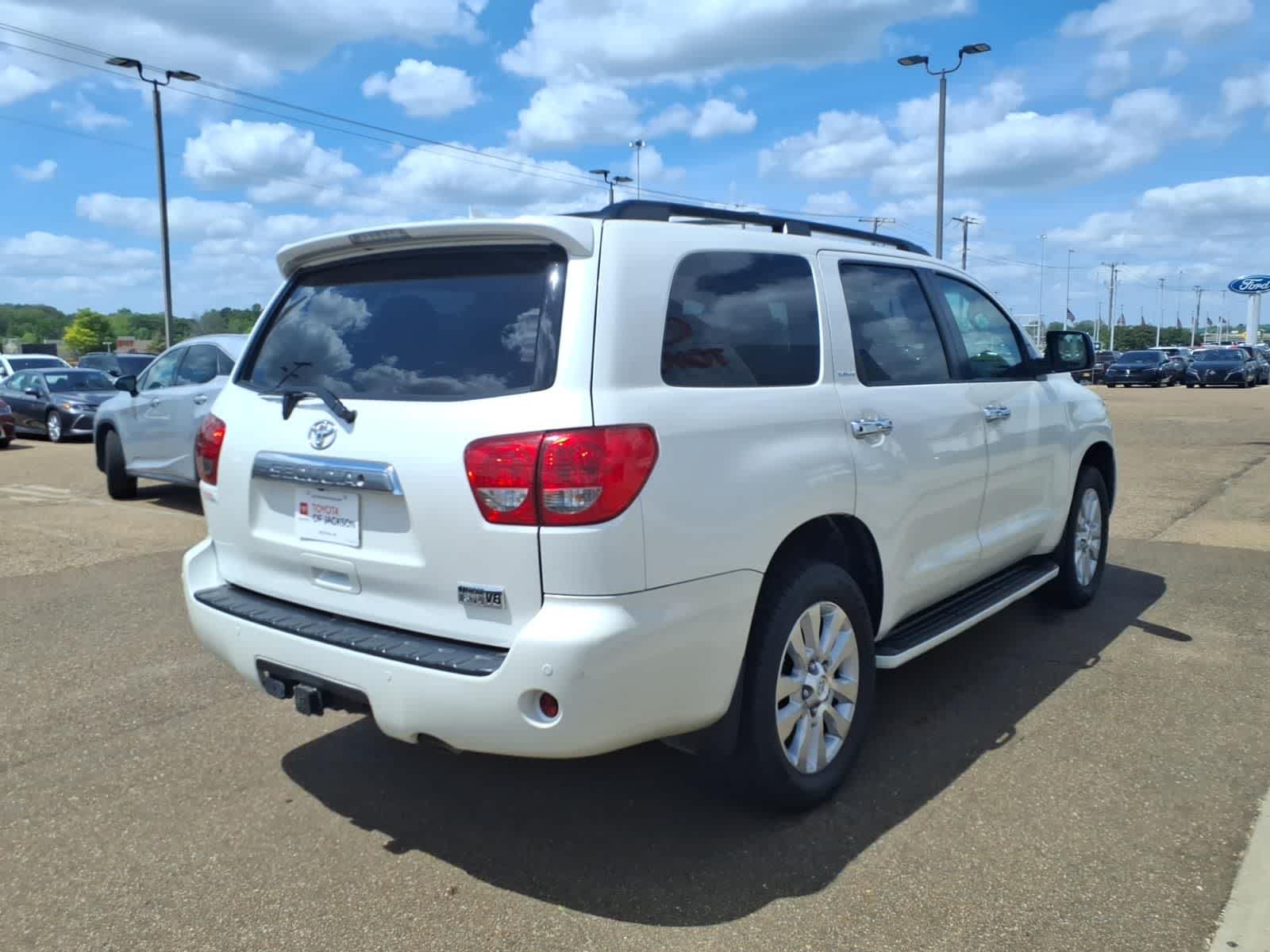 2017 Toyota Sequoia Platinum RWD