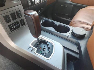 2017 Toyota Sequoia Platinum RWD