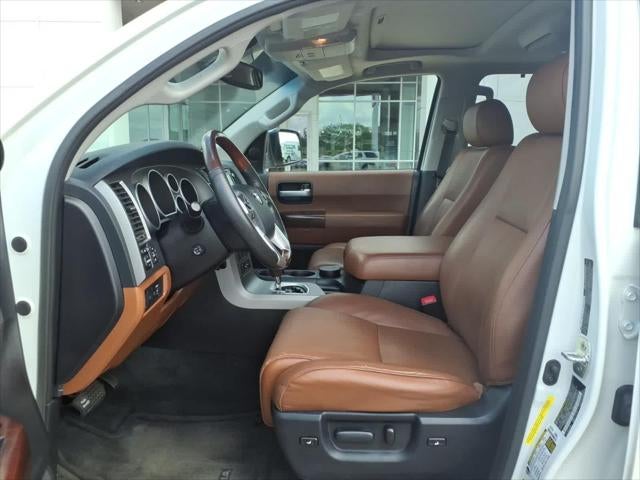 2017 Toyota Sequoia Platinum RWD