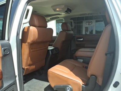 2017 Toyota Sequoia Platinum RWD