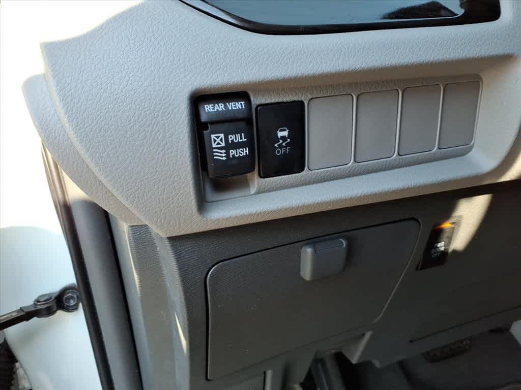 2019 Toyota Sienna XLE FWD 8-Passenger