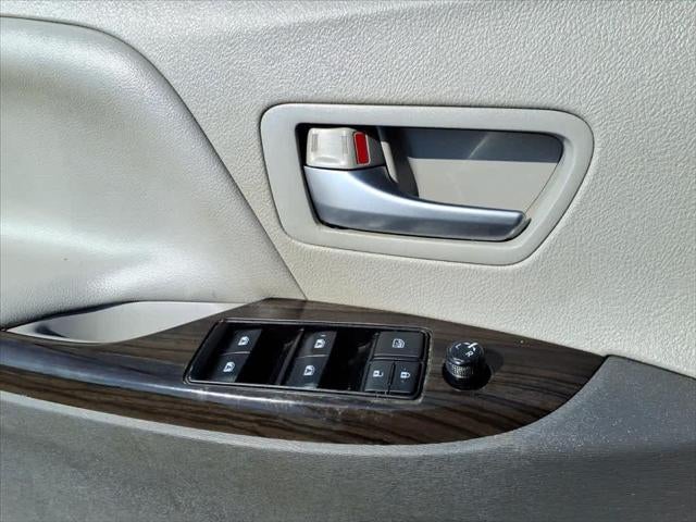 2019 Toyota Sienna XLE FWD 8-Passenger