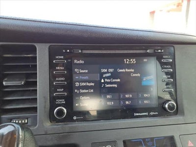 2019 Toyota Sienna XLE FWD 8-Passenger
