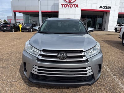 2019 Toyota Highlander LE I4 FWD