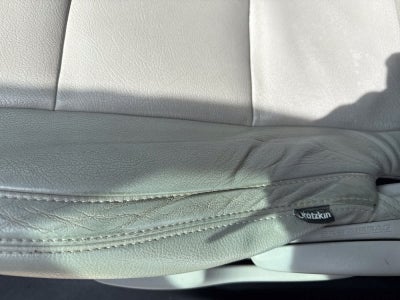 2019 Toyota Highlander LE I4 FWD