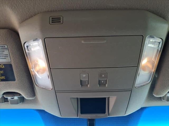 2008 Toyota Sequoia RWD 4dr LV8 6-Spd AT Ltd