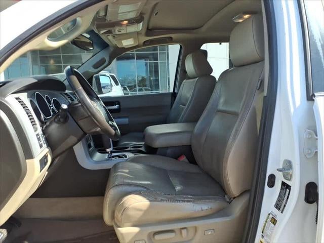 2008 Toyota Sequoia RWD 4dr LV8 6-Spd AT Ltd