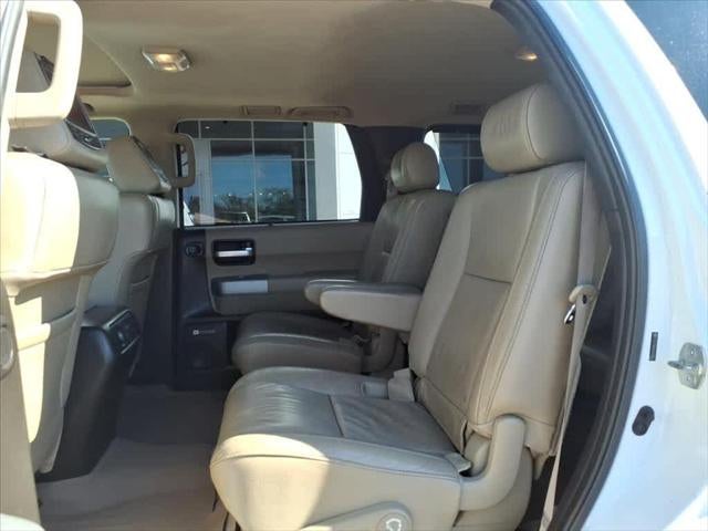 2008 Toyota Sequoia RWD 4dr LV8 6-Spd AT Ltd