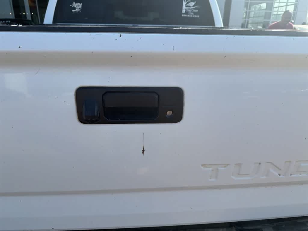 2017 Toyota Tundra SR5 CrewMax 5.5 Bed 5.7L FFV