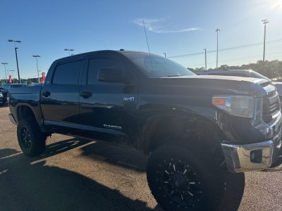 2014 Toyota Tundra CrewMax 5.7L FFV V8 6-Spd AT SR5