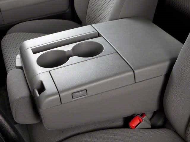 2013 Toyota Tundra CrewMax 4.6L V8 6-Spd AT