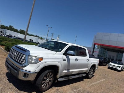 2016 Toyota Tundra CrewMax 5.7L FFV V8 6-Spd AT LTD