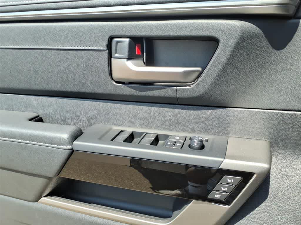 2026 Toyota Tundra Limited CrewMax 5.5 Bed