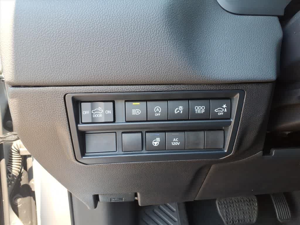 2026 Toyota Tundra Limited CrewMax 5.5 Bed