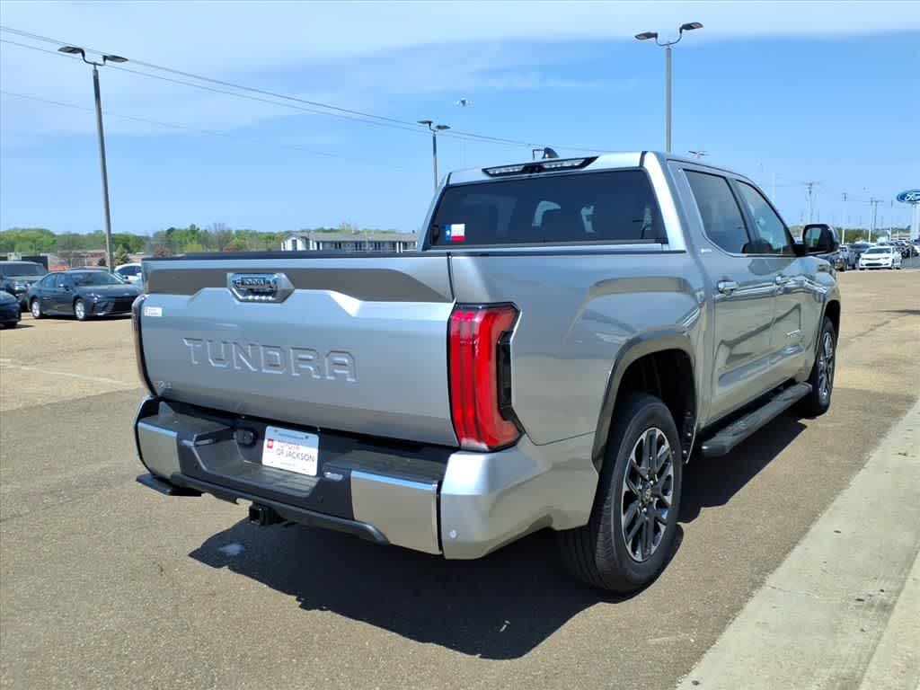 2026 Toyota Tundra Limited CrewMax 5.5 Bed