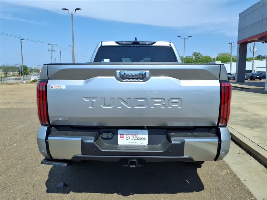 2026 Toyota Tundra Limited CrewMax 5.5 Bed