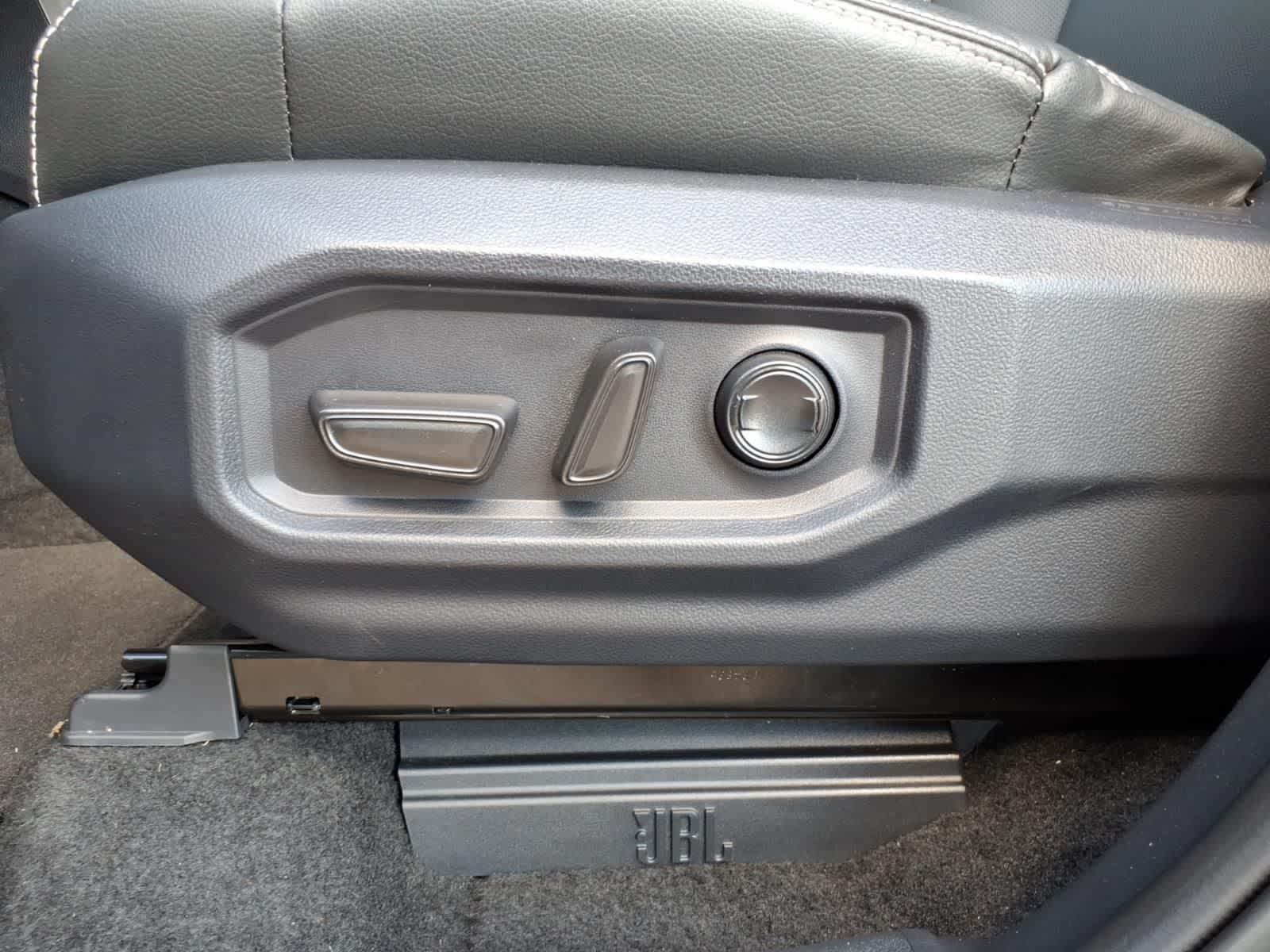 2026 Toyota Tundra Limited CrewMax 5.5 Bed