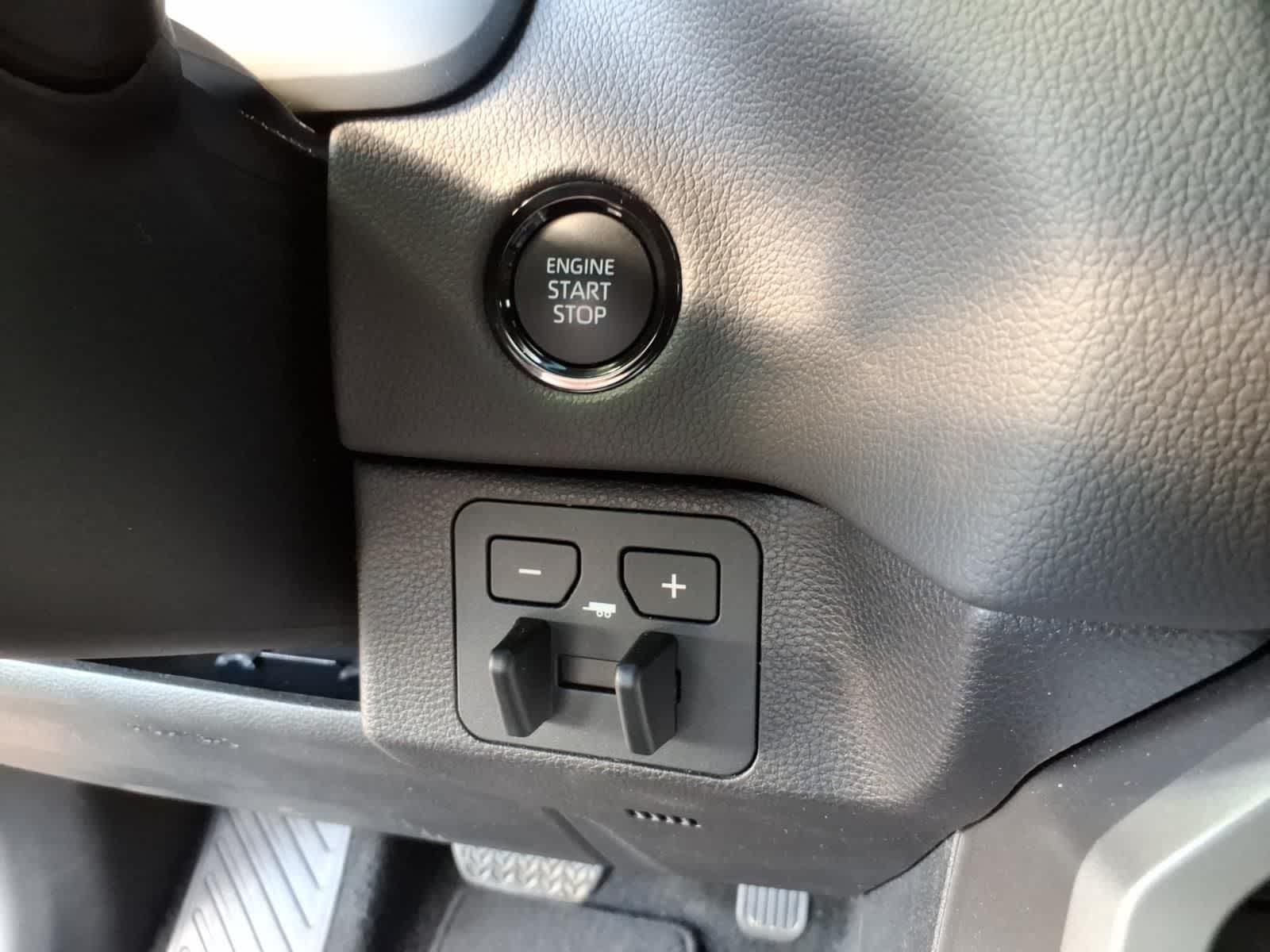 2026 Toyota Tundra Limited CrewMax 5.5 Bed