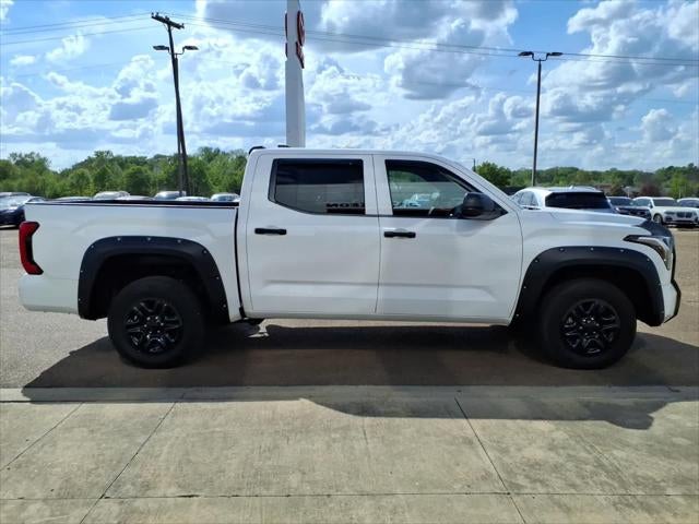 2025 Toyota Tundra SR CrewMax 5.5 Bed