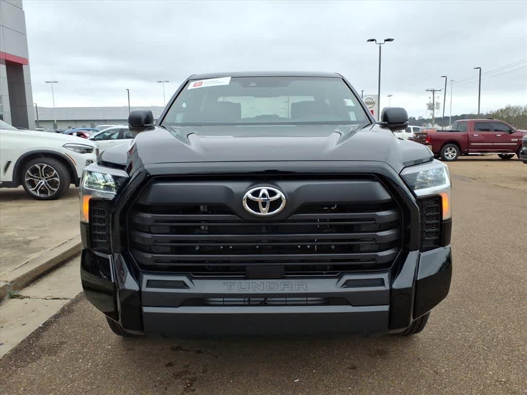 2026 Toyota Tundra SR CrewMax 5.5 Bed