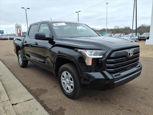 2026 Toyota Tundra SR CrewMax 5.5 Bed