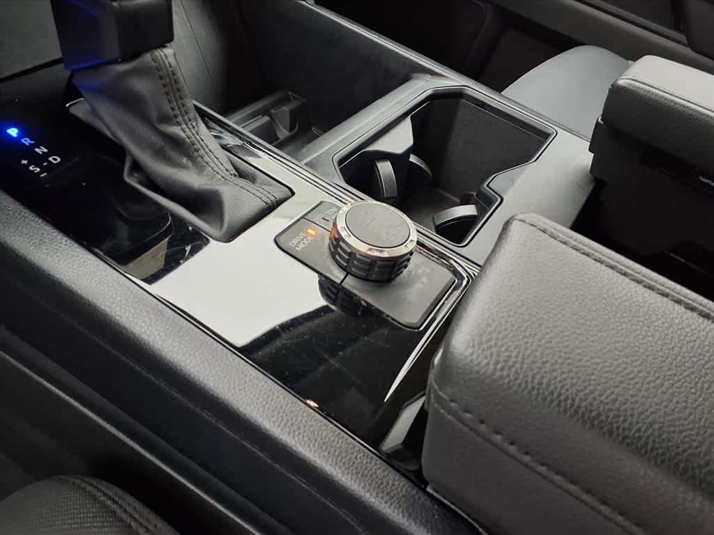 2024 Toyota Tundra SR5 CrewMax 5.5 Bed