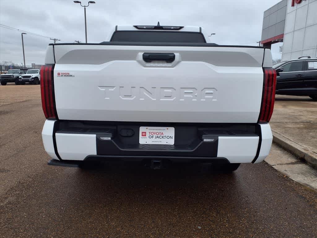 2024 Toyota Tundra SR5 CrewMax 5.5 Bed