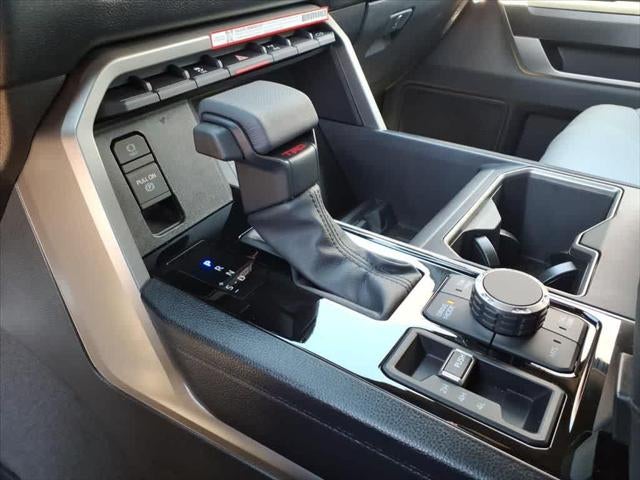 2026 Toyota Tundra SR5 CrewMax 5.5 Bed