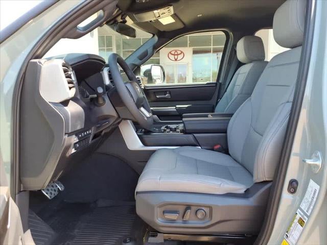2026 Toyota Tundra SR5 CrewMax 5.5 Bed