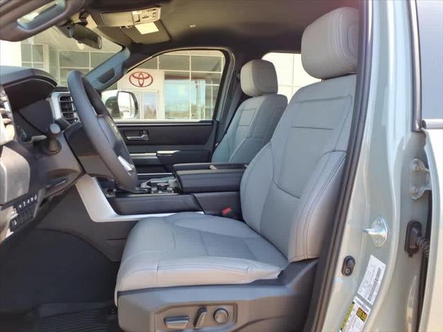 2026 Toyota Tundra SR5 CrewMax 5.5 Bed