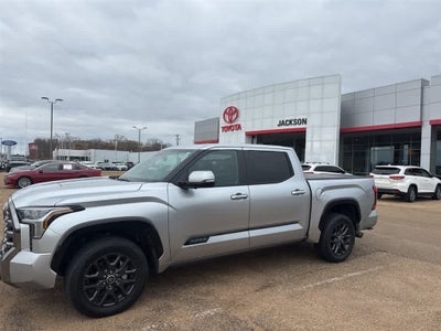 2023 Toyota Tundra Platinum CrewMax 5.5 Bed