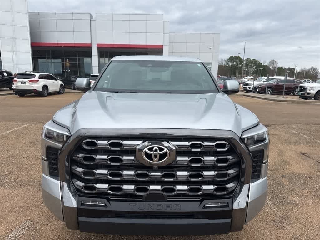 2023 Toyota Tundra Platinum CrewMax 5.5 Bed