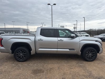 2023 Toyota Tundra Platinum CrewMax 5.5 Bed