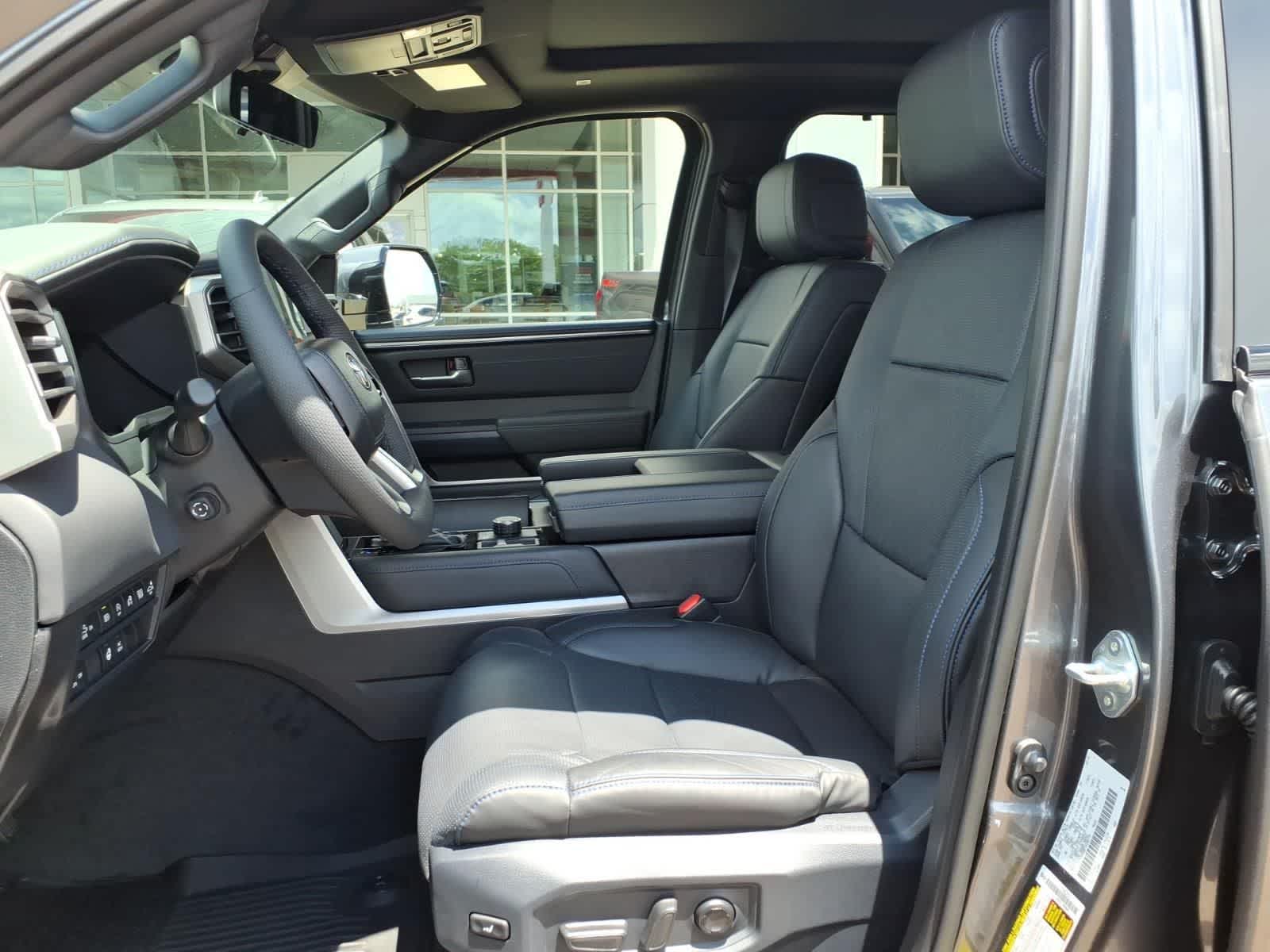 2026 Toyota Tundra Platinum CrewMax 5.5 Bed