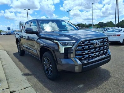 2026 Toyota Tundra Platinum CrewMax 5.5 Bed